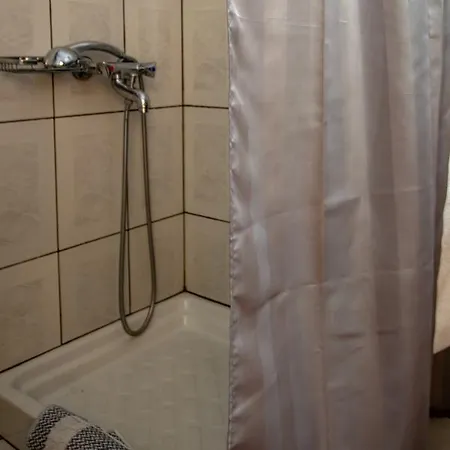 Dafni شقة فندقية لايميناس