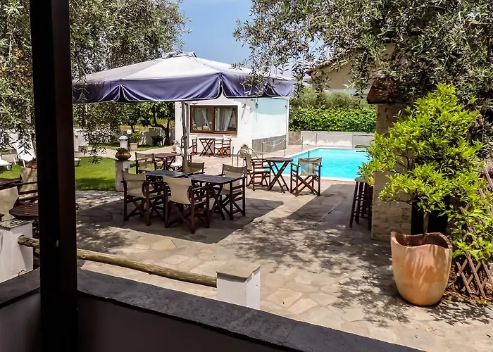 Dafni Lejlighedshotel